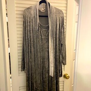 Elegant Gray Women's long nightgown and robe